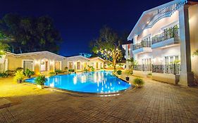 Treebo Greenland Resort, Patia